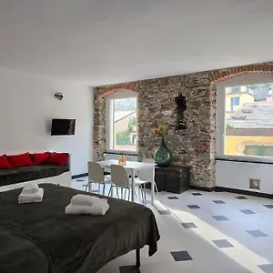 Apartment The Pirate's Cove- Bluchalet, Riomaggiore