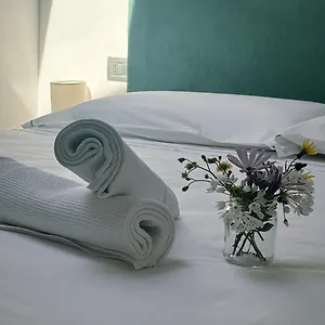 Apartment La Scuoletta Sea View & Relax 5 Terre, Vernazza